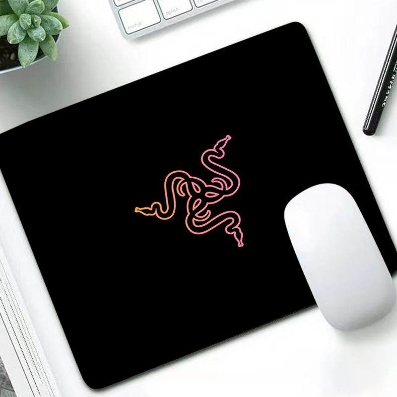 Laptop Accessories For Gaming - Роскошный коврик для мыши Razer, аниме,